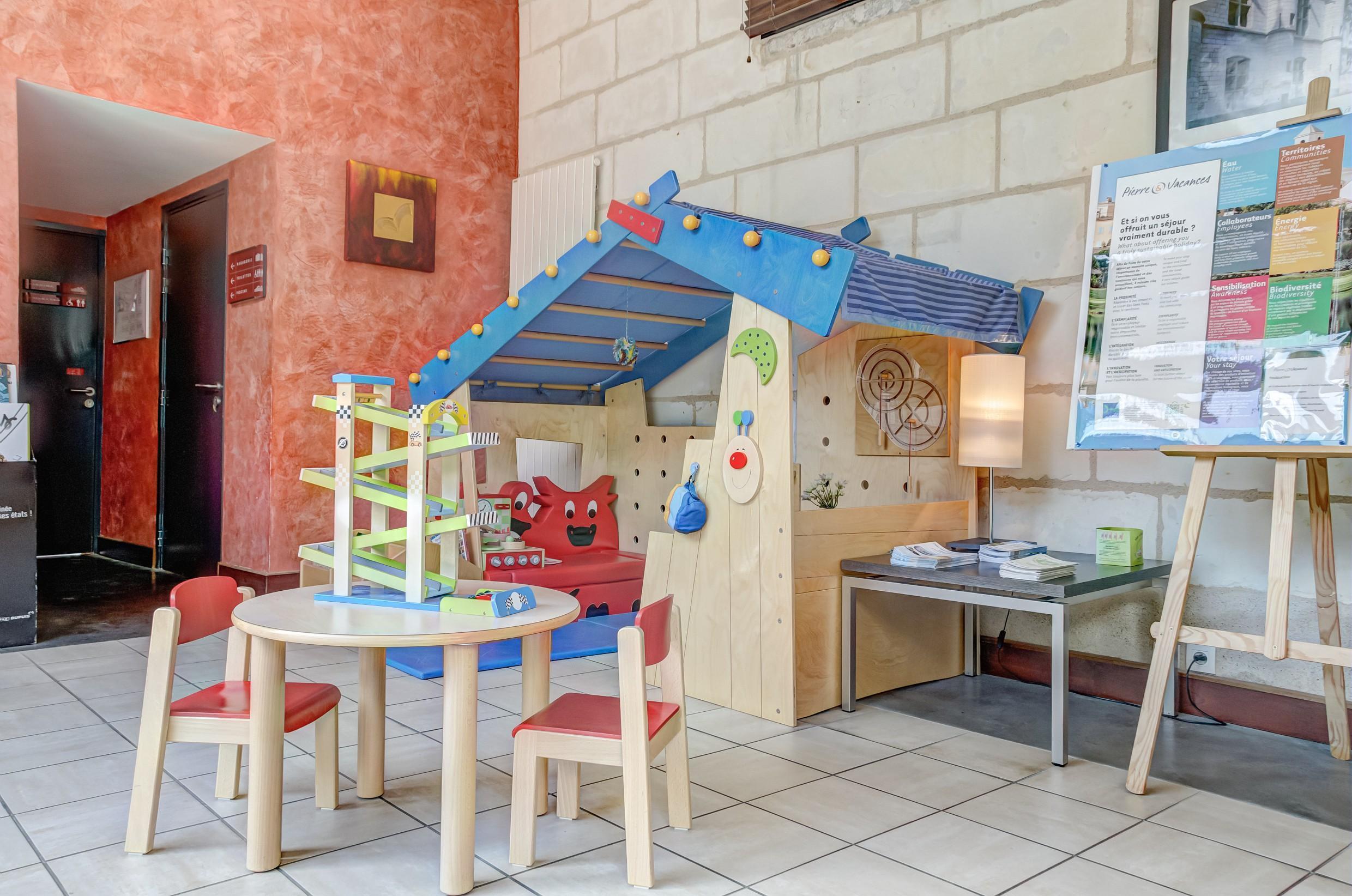Pierre & Vacances Le Moulin Des Cordeliers Лош Екстериор снимка